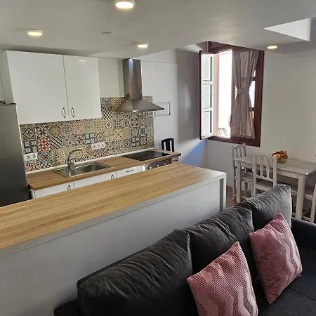Apartment In The Center Of The Old Town. Puerto de la Cruz (Tenerife)