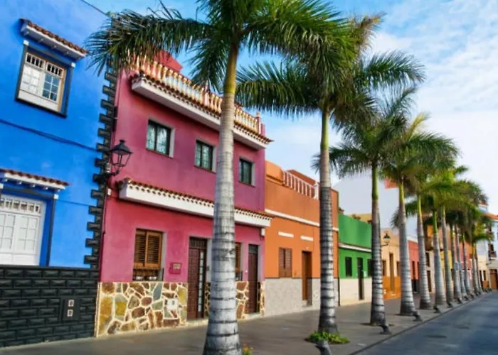 In The Center Of The Old Town. 푸에르토 드 라 크루즈